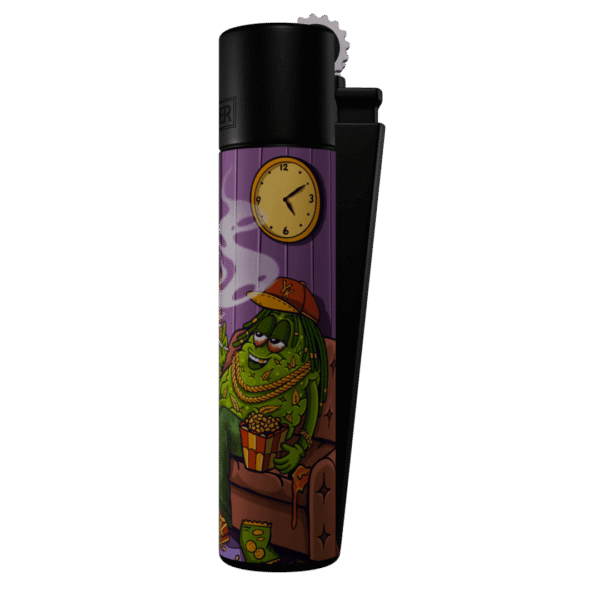 17BD009F-2AD1-4AF6-BA9A-0B7F97C2AC06 YK Clipper lighter